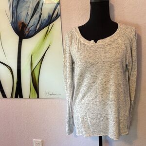 women’s shirt size small